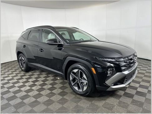 Used 2025 Hyundai Tucson SEL image 1