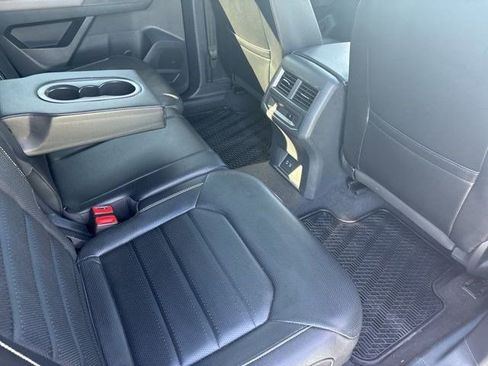 Used 2021 Volkswagen Atlas Cross Sport SEL Premium R-Line AWD/4WD image 37