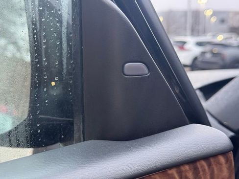 Used 2017 Nissan Armada Platinum w/ Captain Seat Package image 6