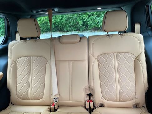 Certified 2025 Jeep Grand Wagoneer Series III AWD/4WD image 20