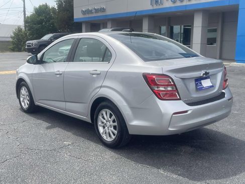 Used 2020 Chevrolet Sonic LT FWD image 5