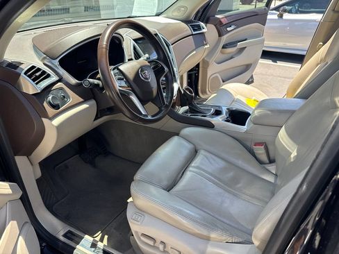 Used 2015 Cadillac SRX Luxury w/ Driver Awareness Package FWD image 10