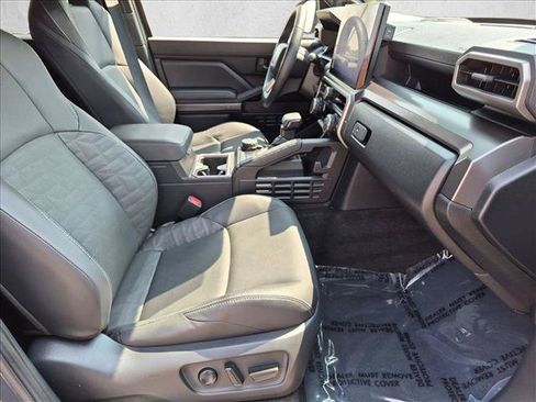 Used 2025 Toyota 4Runner TRD Off-Road Premium w/ Tow Technology Package AWD/4WD image 21