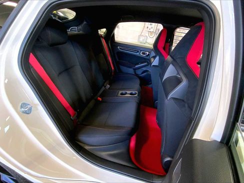 Used 2025 Honda Civic Type R image 18