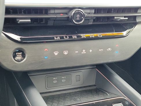 Used 2025 Nissan Murano SL image 31