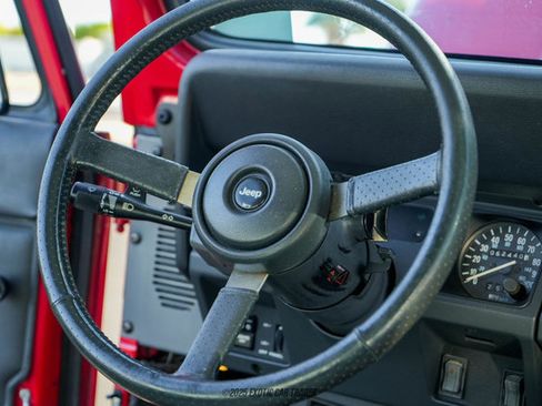 Used 1991 Jeep Wrangler Renegade AWD/4WD image 35