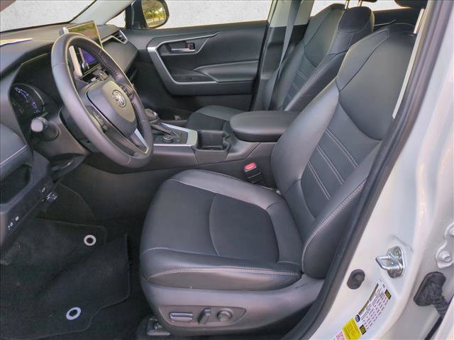 Used 2024 Toyota RAV4 XLE Premium AWD/4WD image 17