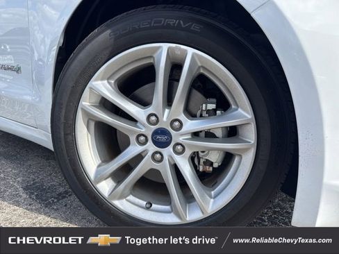 Used 2018 Ford Fusion S image 26