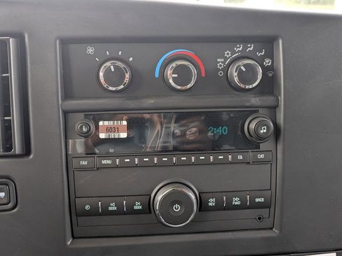 New 2025 Chevrolet Express 3500 w/ Power Convenience Package image 22