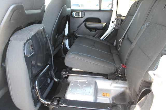 Used 2024 Jeep Wrangler Unlimited Rubicon 4xe AWD/4WD image 35