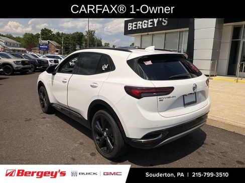 Used 2021 Buick Envision Essence w/ Technology Package I AWD/4WD image 3