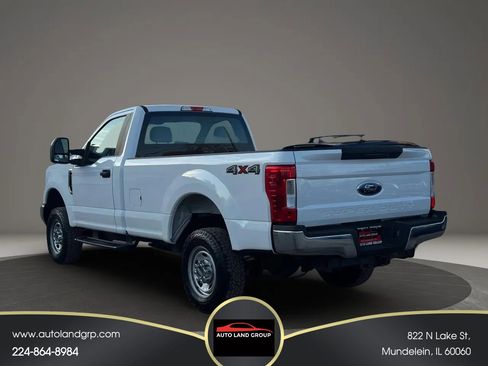 Used 2019 Ford F250 XL w/ XL Value Package image 3