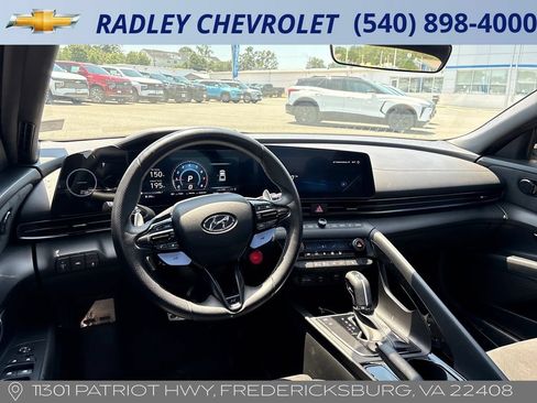 Used 2023 Hyundai Elantra N FWD image 13