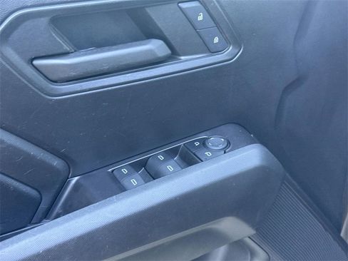 Used 2024 Chevrolet Colorado W/T image 20