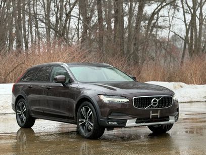 Used 2018 Volvo V90 T5 Cross Country w/ Protection Package Premier