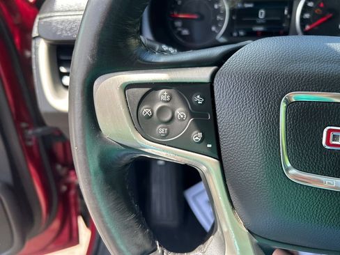 Used 2018 GMC Terrain Denali w/ Advanced Safety Package AWD/4WD image 23