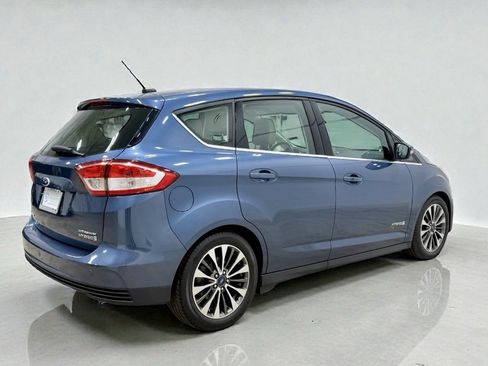 Used 2018 Ford C-MAX Titanium w/ Equipment Group 301A image 6