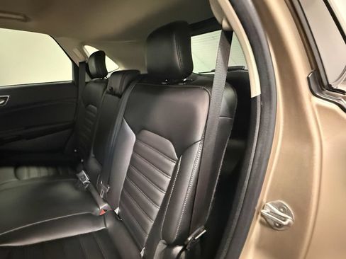 Used 2021 Ford Edge SEL w/ Convenience Package AWD/4WD image 48