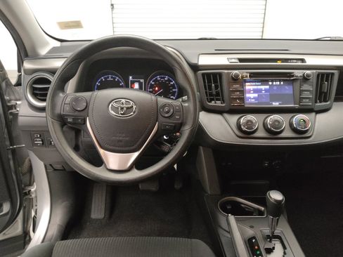 Used 2017 Toyota RAV4 LE image 22