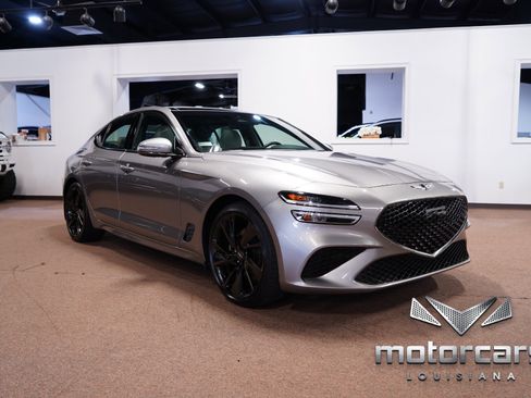 Used 2023 Genesis G70 2.0T w/ Sport Prestige Package image 9
