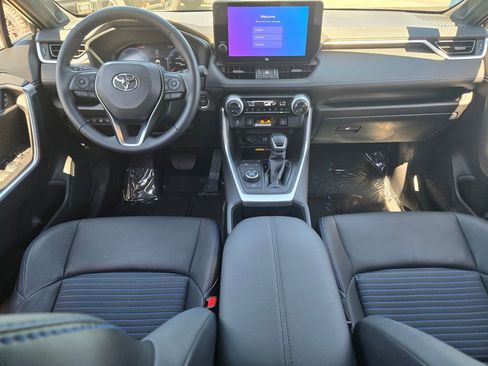 Used 2023 Toyota RAV4 XSE AWD/4WD image 11