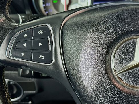 Used 2017 Mercedes-Benz GLA 250 4MATIC image 13