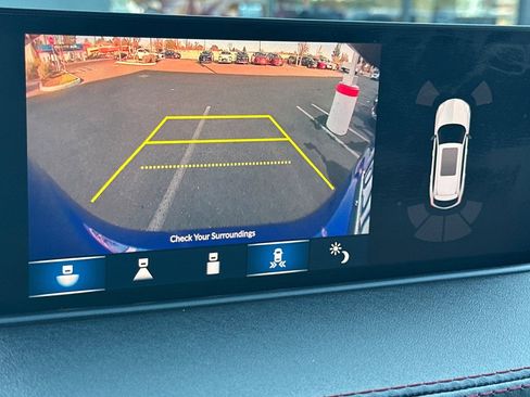 Used 2024 Acura MDX A-Spec image 17