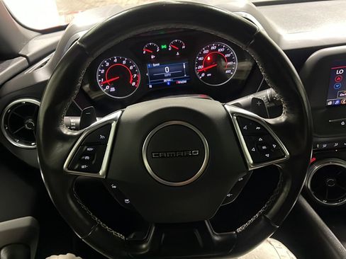 Used 2023 Chevrolet Camaro LT RWD image 4