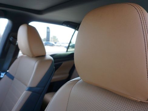 Used 2016 Lexus GS 350 F Sport image 25