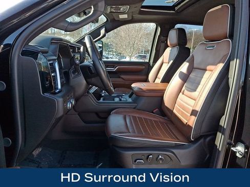 Used 2025 GMC Sierra 2500 Denali Ultimate image 18