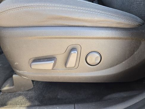 Used 2020 Hyundai Santa Fe SEL image 16