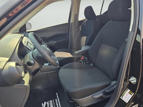 Used 2025 Nissan Kicks Play S w/ Interior Electronics Package FWD image 11