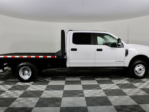 Used 2022 Ford F350 XL w/ Power Equipment Group image 9