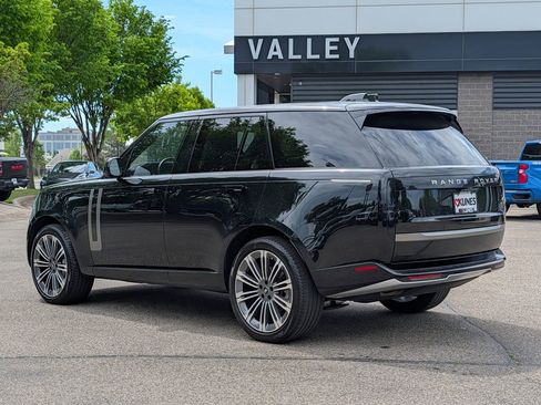 Used 2023 Land Rover Range Rover SE AWD/4WD image 7