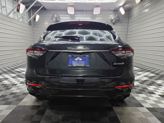 Used 2022 Maserati Levante GT AWD/4WD image 7