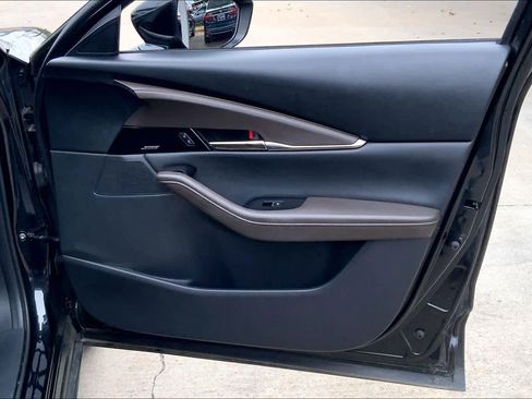 Used 2022 MAZDA CX-30 2.5 Turbo w/ Premium Plus Pkg image 21