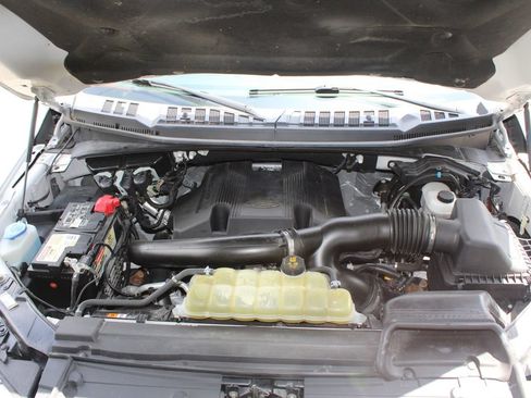 Used 2020 Ford F150 Lariat w/ Equipment Group 502A Luxury AWD/4WD image 35