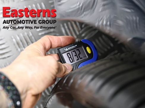 Used 2022 Volvo S60 B5 Momentum image 25