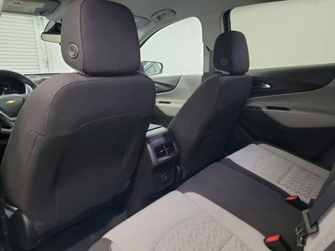 Used 2022 Chevrolet Equinox LT FWD image 13