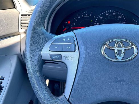Used 2007 Toyota Camry LE image 19