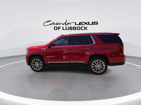 Used 2025 GMC Yukon Denali w/ Sun & Power Step Package AWD/4WD image 6