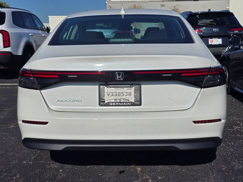 Used 2023 Honda Accord EX image 6