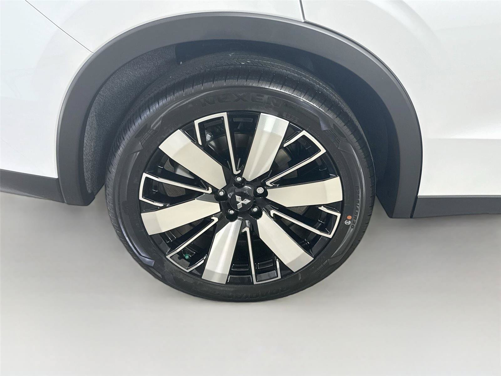New 2026 Mitsubishi Outlander SE FWD image 28
