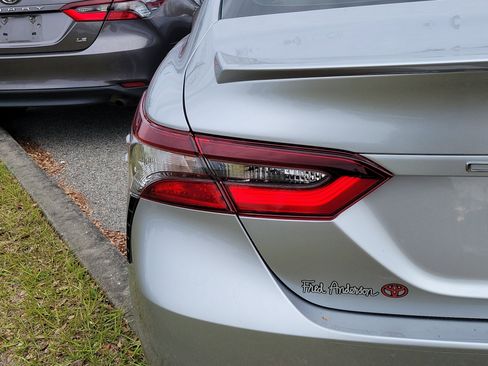 Used 2023 Toyota Camry SE image 20