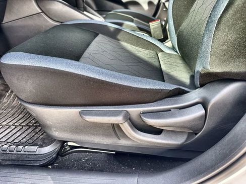 Used 2024 Nissan Versa SV w/ Trunk Package image 14