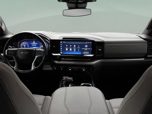 Used 2024 Chevrolet Silverado 1500 LT Trail Boss w/ Convenience Package II image 17