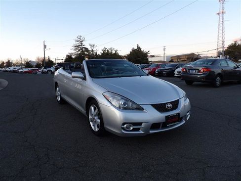Used 2008 Toyota Solara SLE image 2