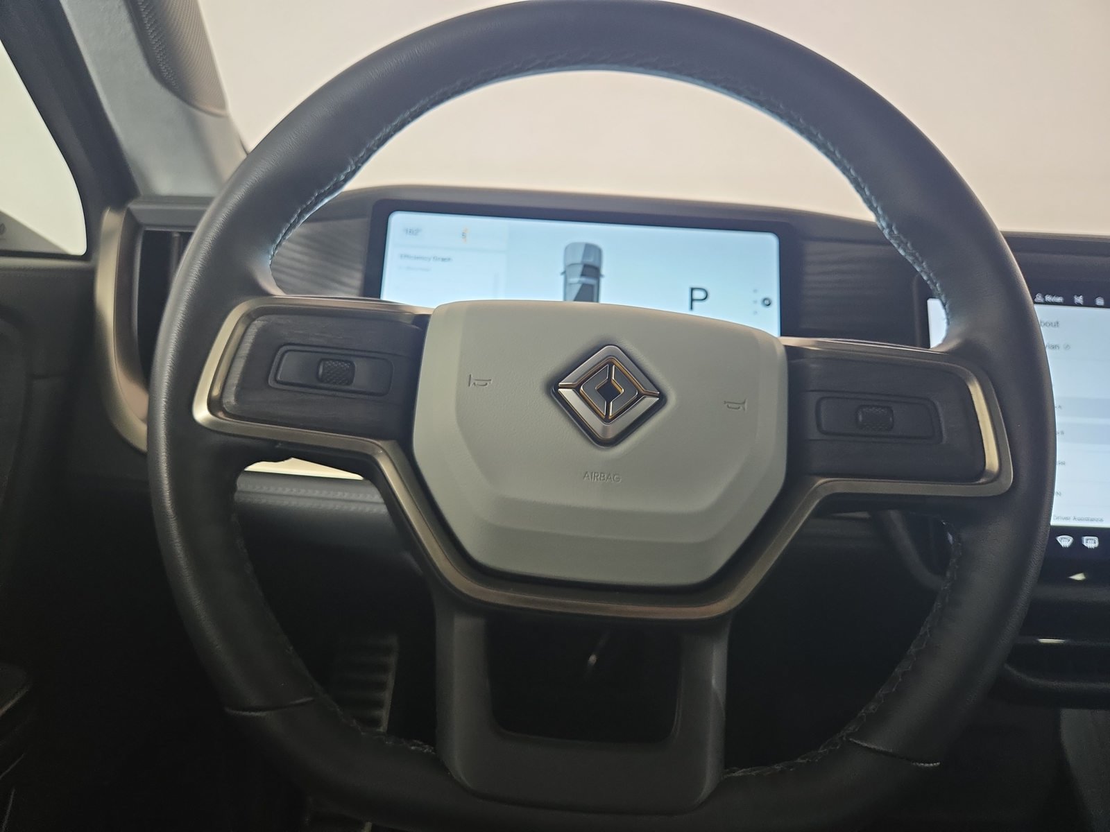 Used 2024 Rivian R1T Adventure Dual AWD/4WD image 26
