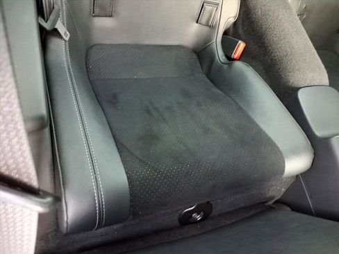 Used 2023 Toyota GR86 Premium image 20