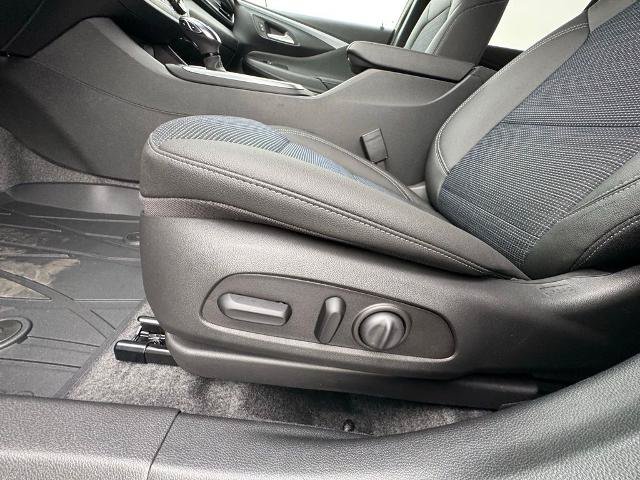 New 2025 Buick Envista Preferred w/ Convenience I Package FWD image 17